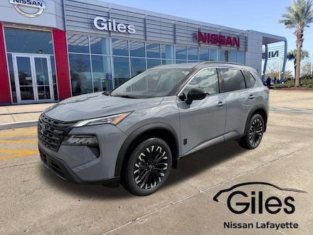 2026 Nissan Rogue Dark Armor SUV