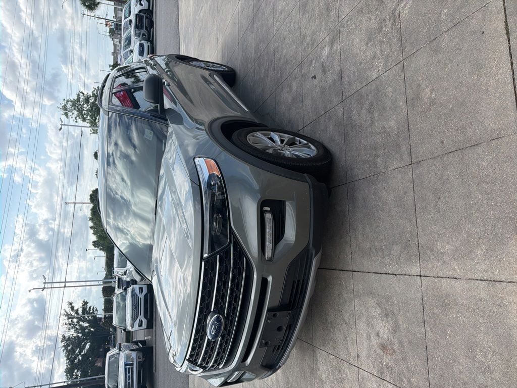 2020 Ford Explorer's photo