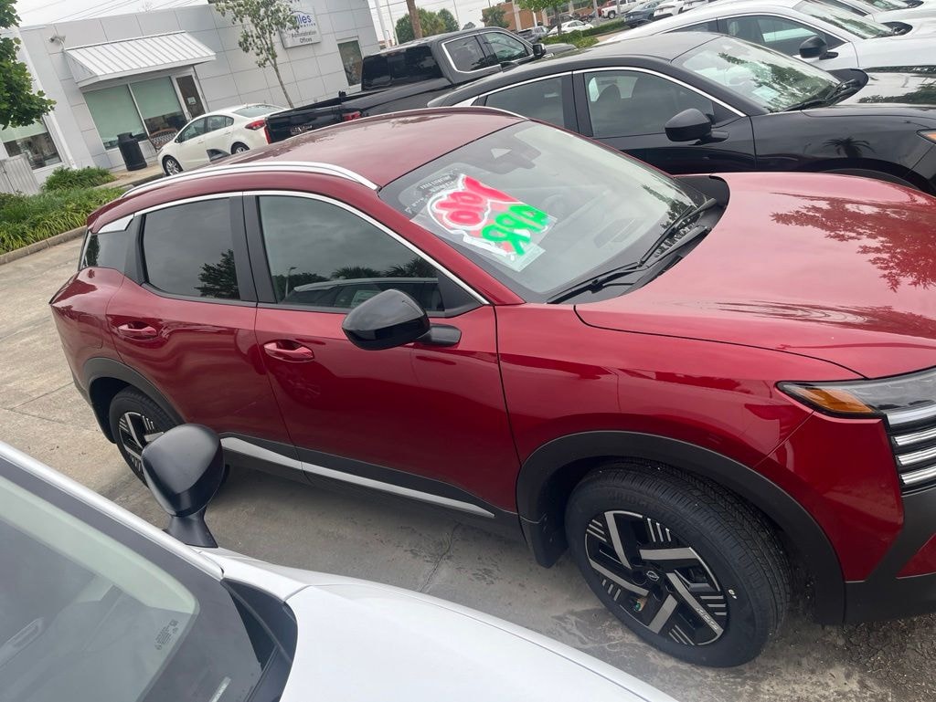 Used 2026 Nissan Kicks SV SUV