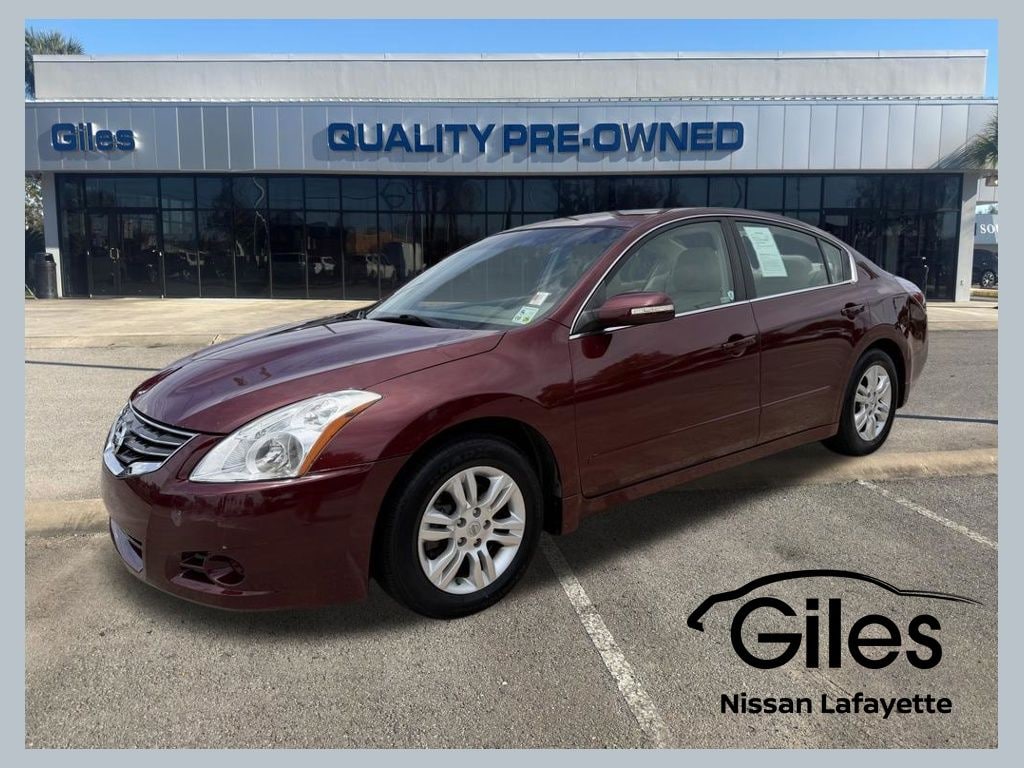 Used 2010 Nissan Altima 2.5 SL Sedan