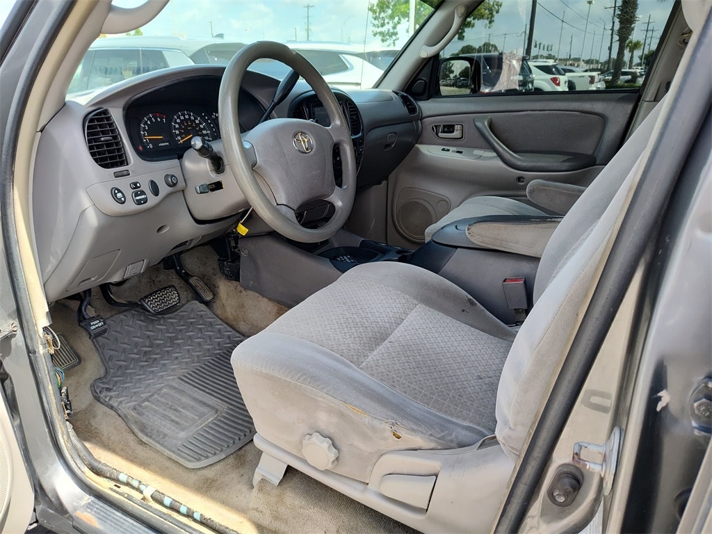 Used 2004 Toyota Tundra SR5 with VIN 5TBET34174S447583 for sale in Lafayette, LA