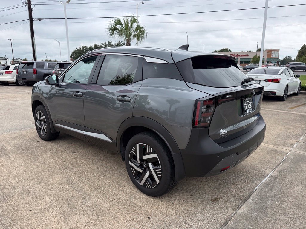 Used 2026 Nissan Kicks SV SUV
