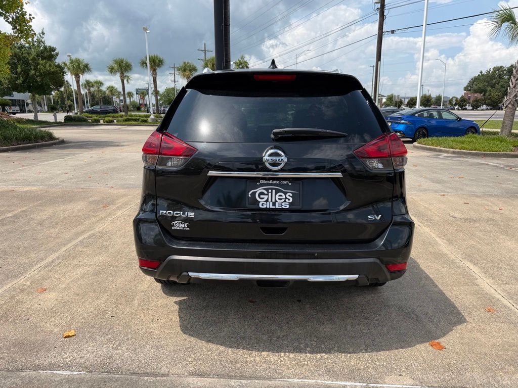 Used 2018 Nissan Rogue SV SUV