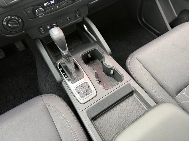 2026 Nissan Frontier SV - Photo 17