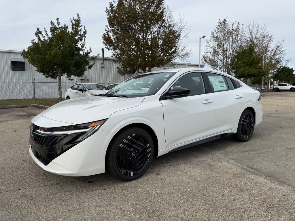 2026 Nissan Sentra SR's photo