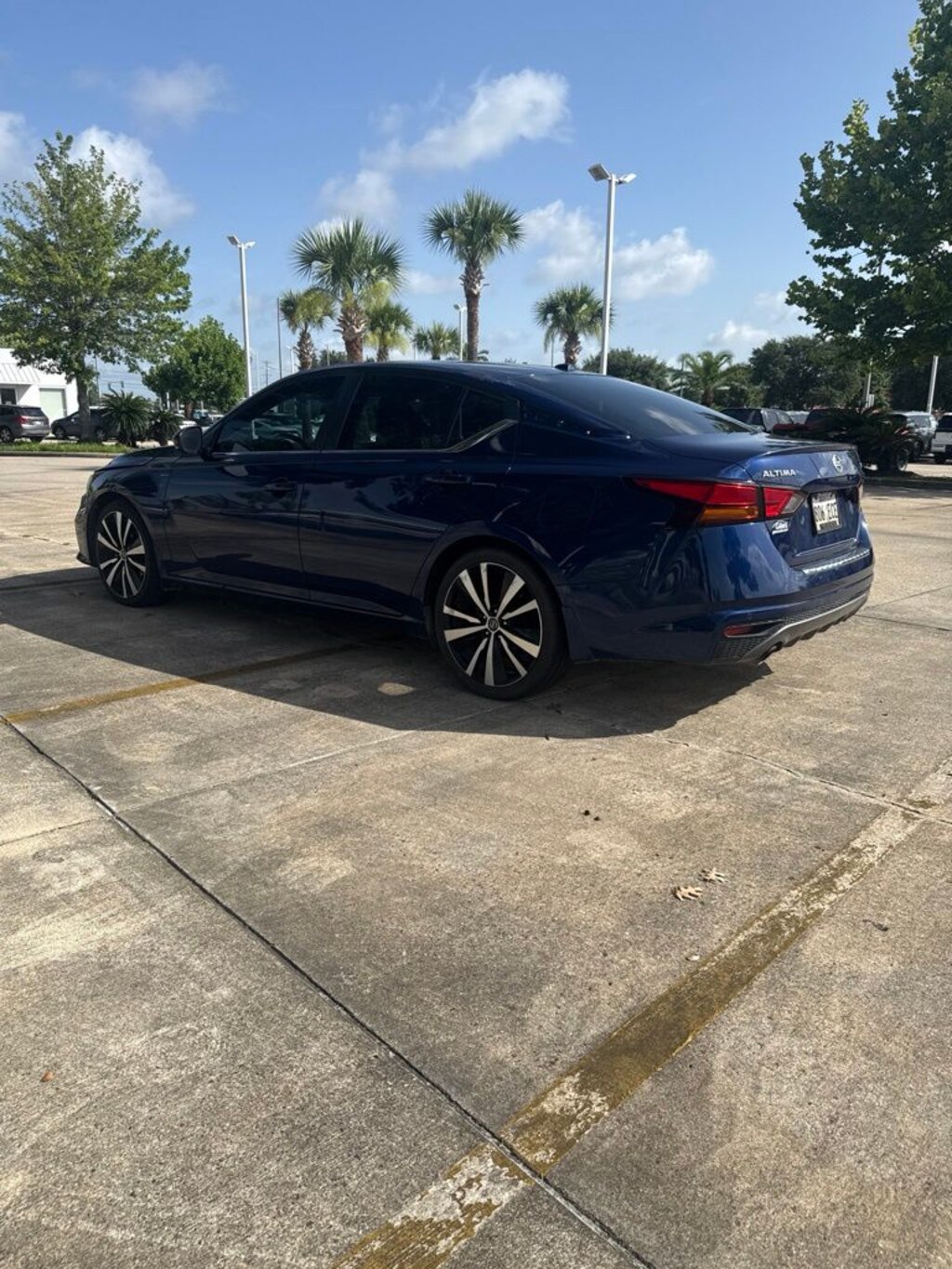 Used 2020 Nissan Altima 2.5 SR Sedan