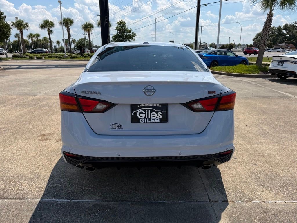 Used 2023 Nissan Altima 2.5 SR Sedan