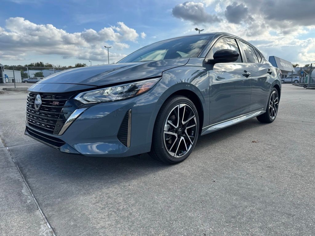 New 2025 Nissan Sentra SR Sedan