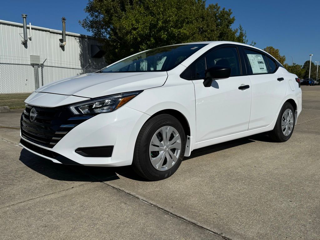 2025 Nissan Versa Sedan 