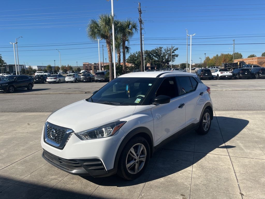 Used 2020 Nissan Kicks S SUV