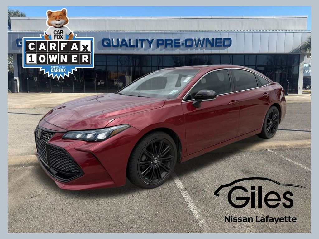 2019 Toyota Avalon XSE's photo