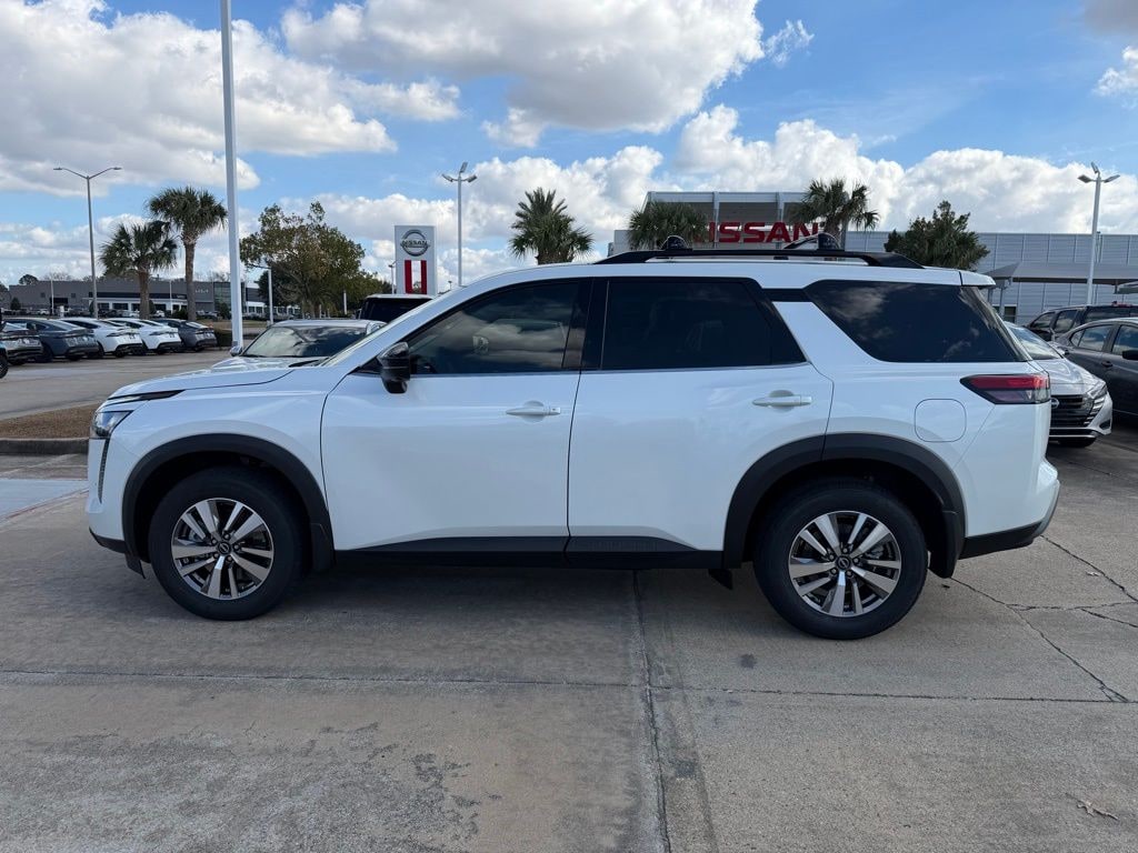 New 2026 Nissan Pathfinder SL SUV