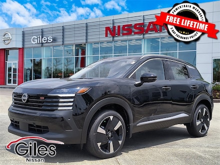 2025 Nissan Kicks SR SUV