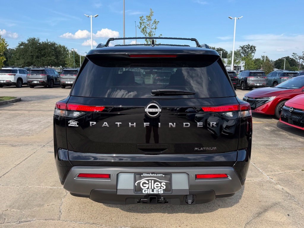 New 2026 Nissan Pathfinder Platinum SUV