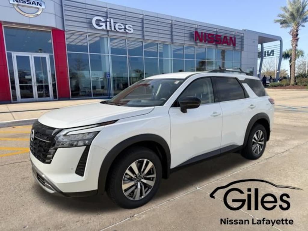 New 2026 Nissan Pathfinder SL SUV