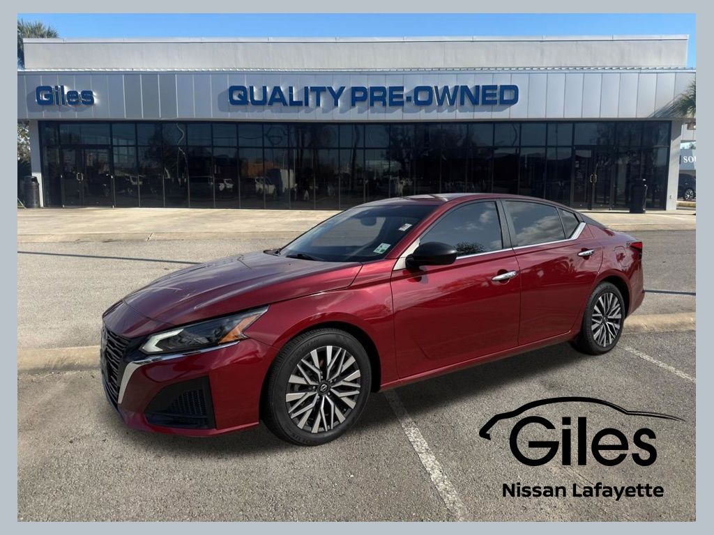2024 Nissan Altima 2.5 SV