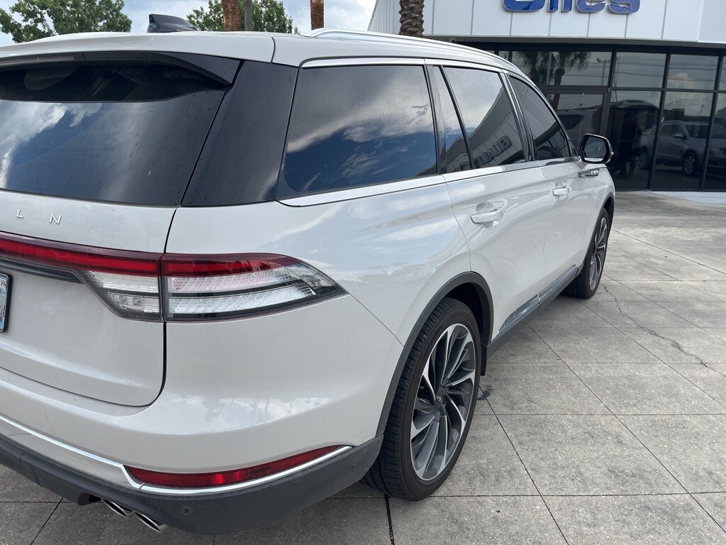 2025 Lincoln Aviator Reserve photo 4