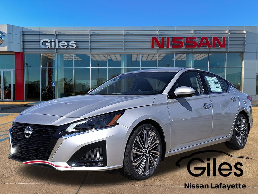 2025 Nissan Altima Sedan 