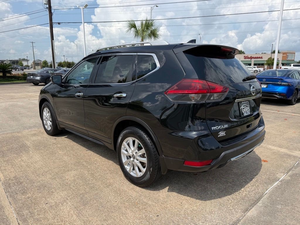 Used 2018 Nissan Rogue SV SUV