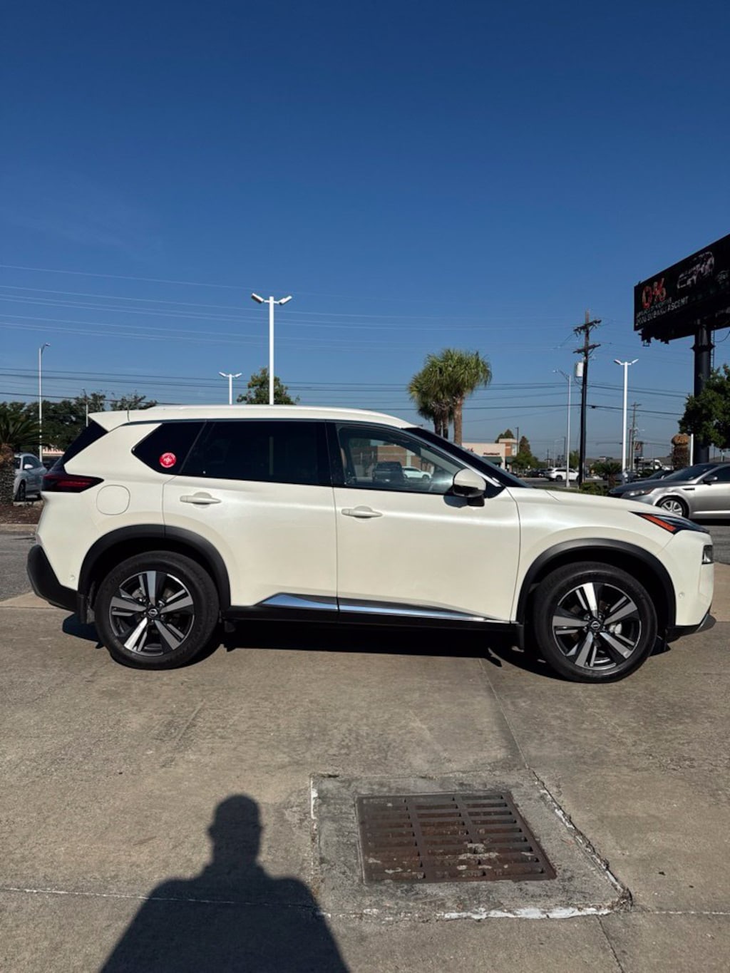Used 2023 Nissan Rogue Platinum SUV