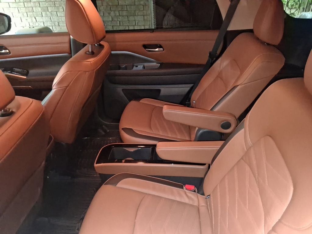 Used 2025 Nissan Pathfinder Platinum SUV