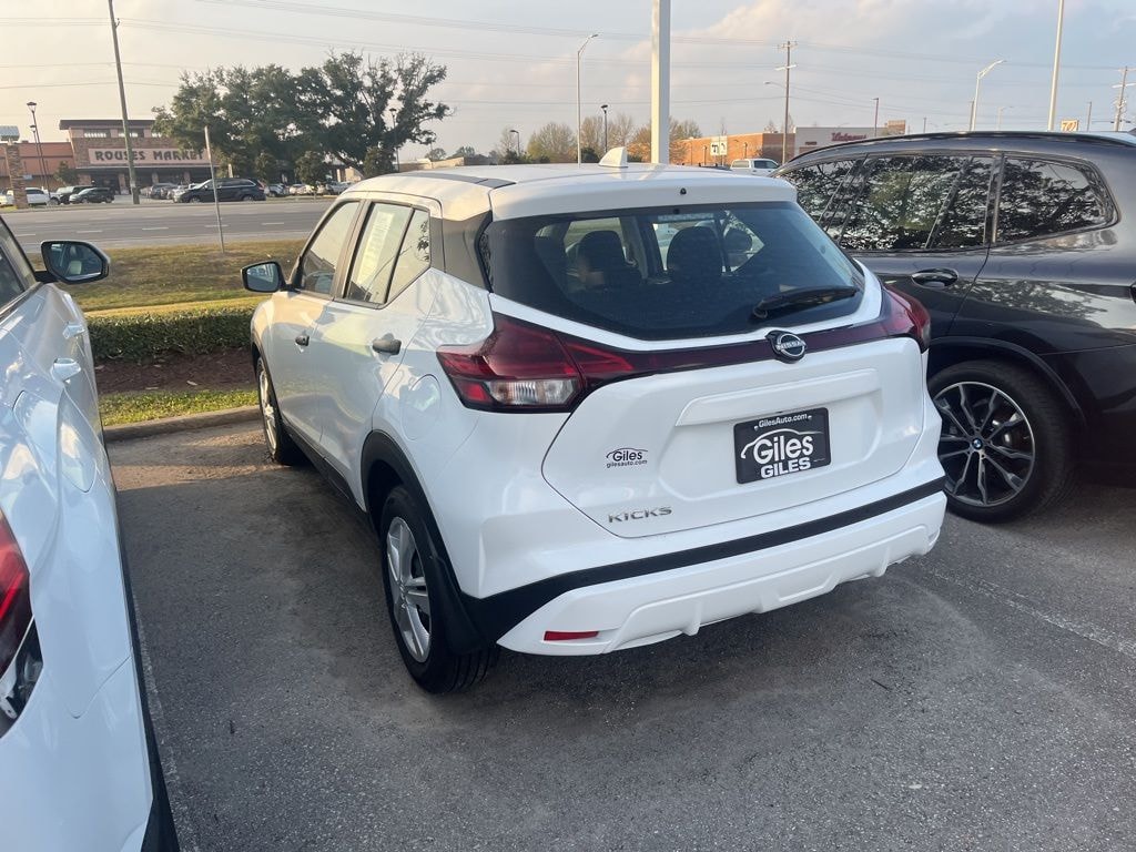 Used 2025 Nissan Kicks Play S SUV