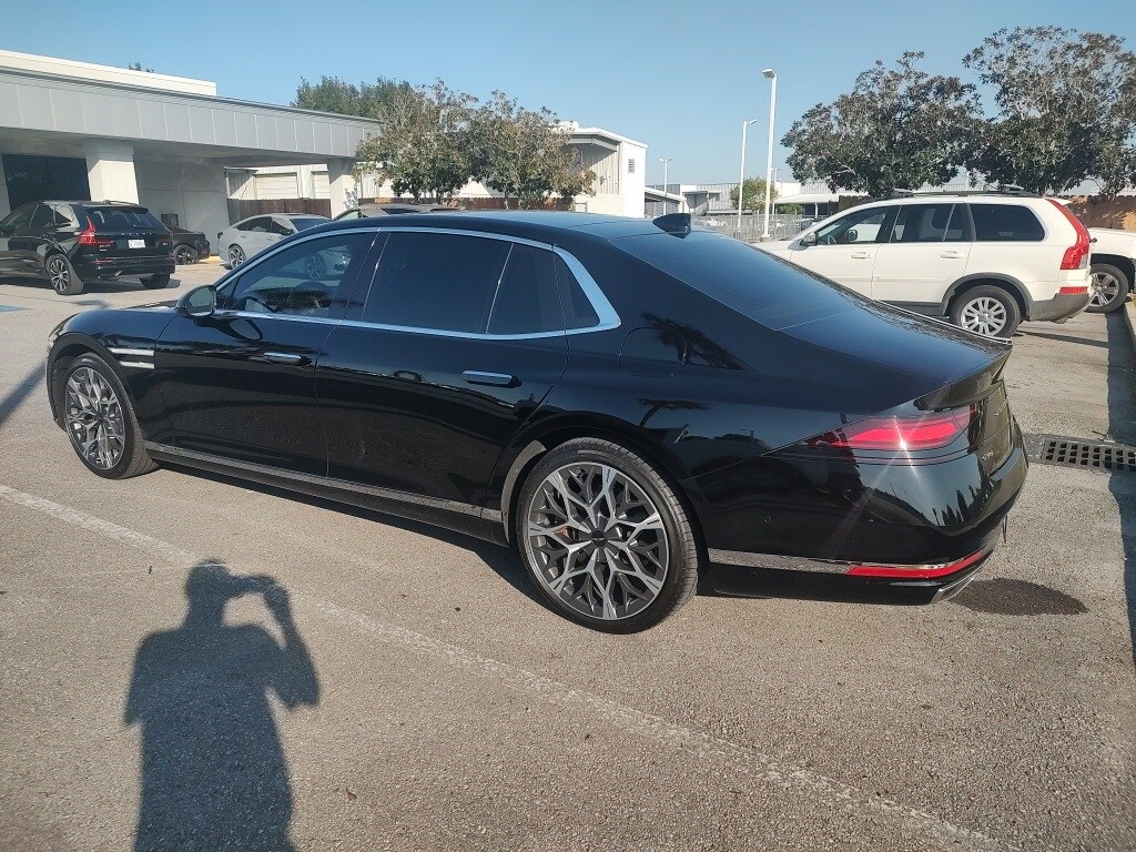 2023 Genesis G90 3.5T E-Supercharger photo 2