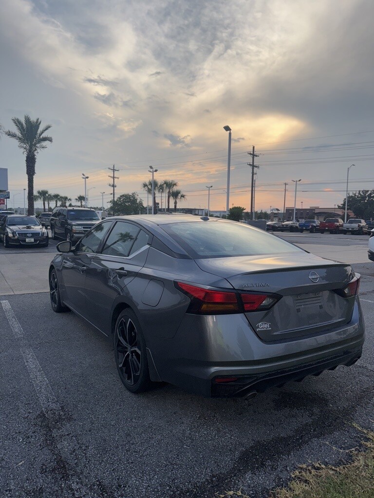 2024 Nissan Altima 2.5 SR photo 4