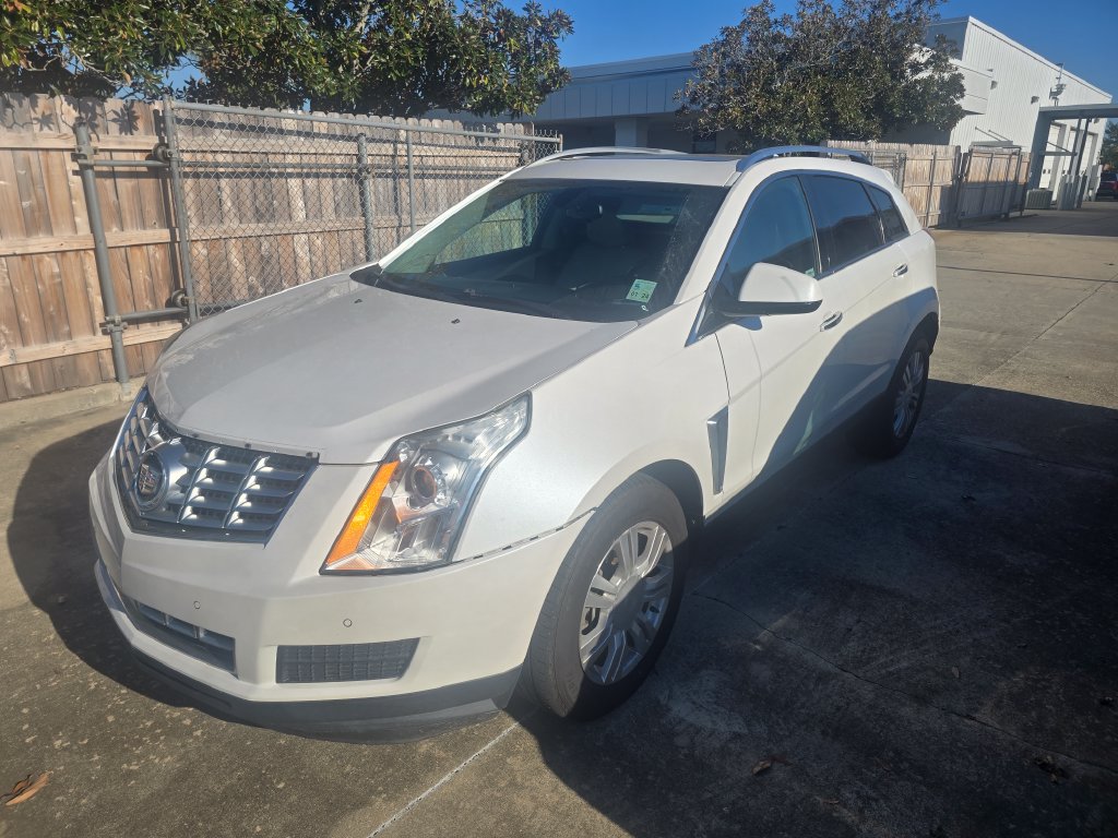 Used 2016 Cadillac SRX Luxury SUV