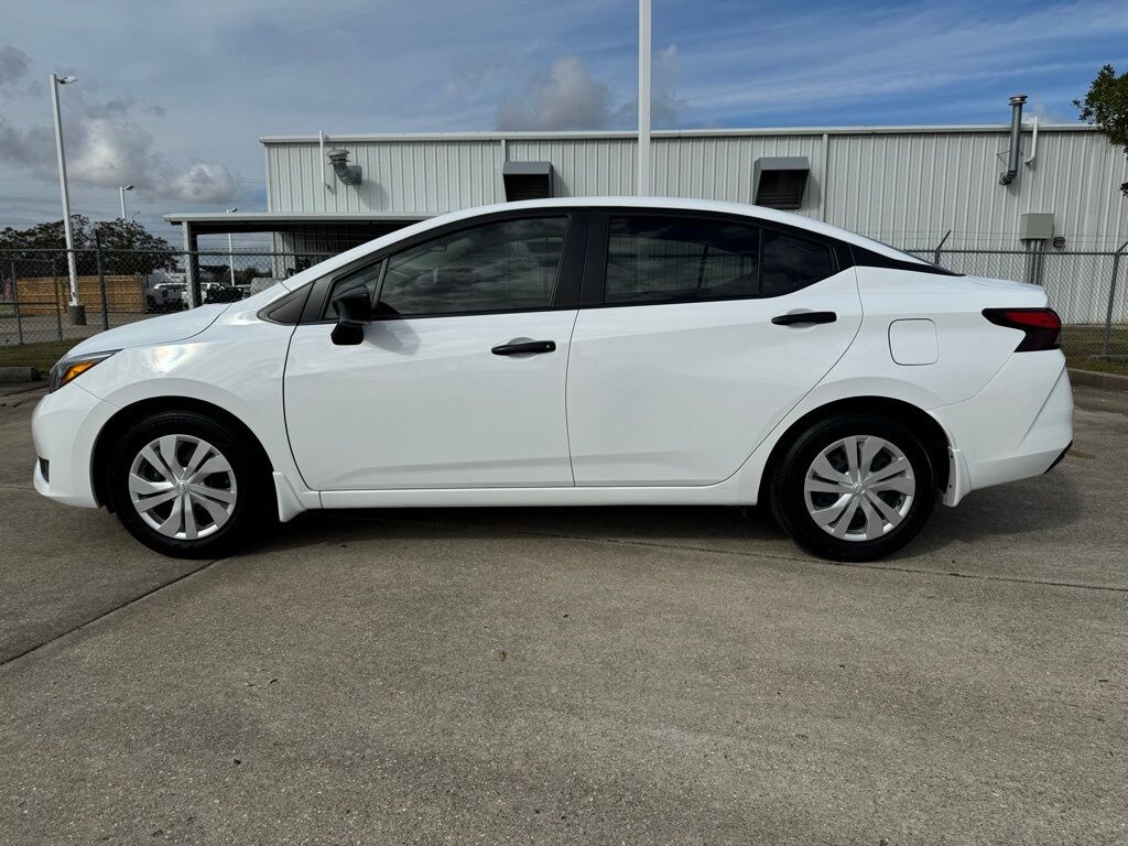 Used 2025 Nissan Versa 1.6 S Sedan