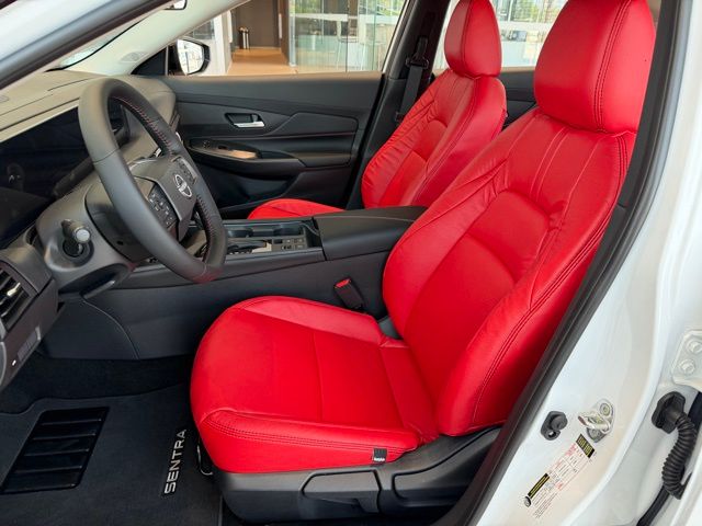2026 Nissan Sentra SR - Photo 11
