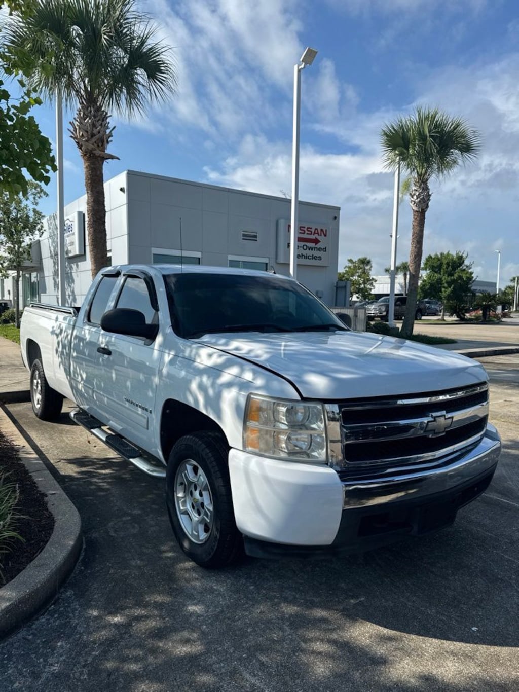 Used 2009 Chevrolet Silverado 1500 LT Truck