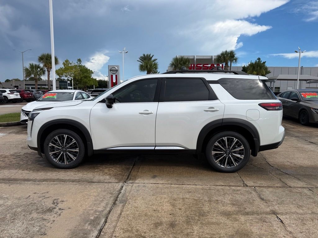 New 2026 Nissan Pathfinder Platinum SUV
