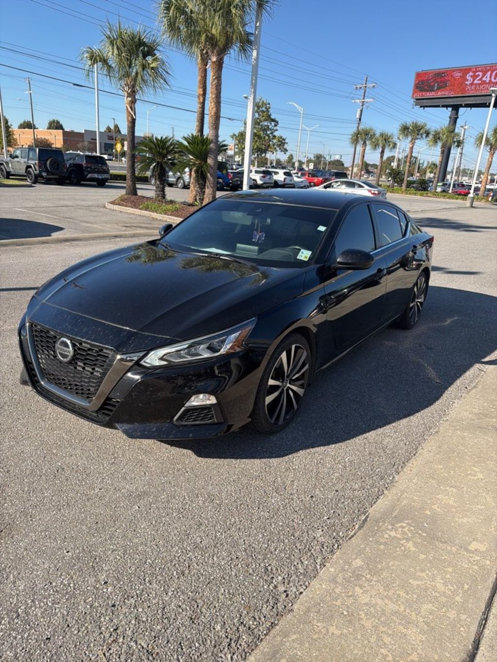Used 2022 Nissan Altima 2.5 SR Sedan