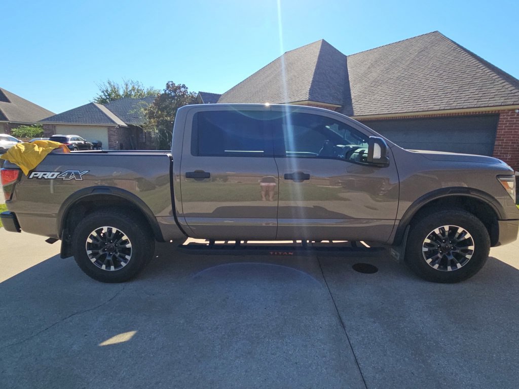  Nissan Titan