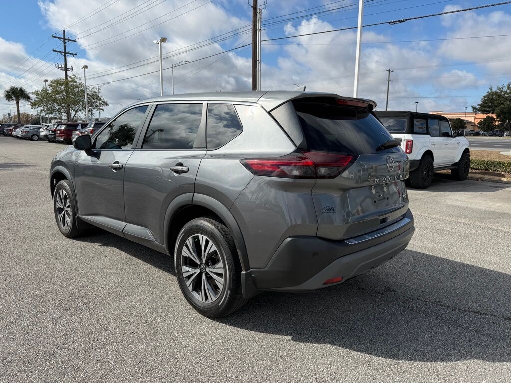 Used 2022 Nissan Rogue SV SUV