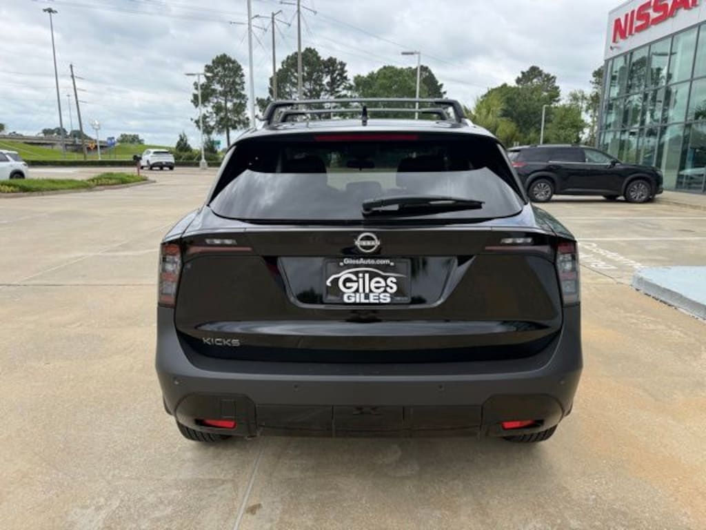 New 2026 Nissan Kicks SV SUV