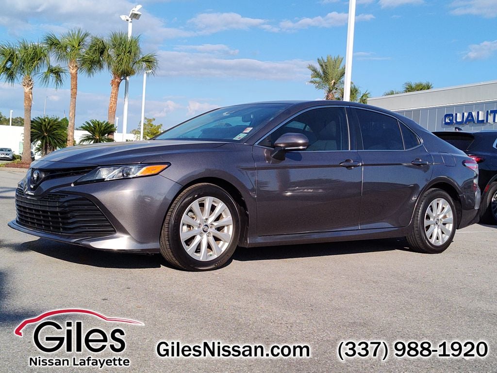 2019 Toyota Camry LE
