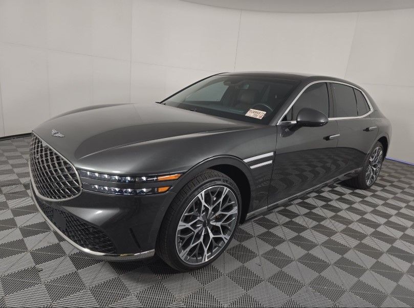 2024 GENESIS G90 Base's photo