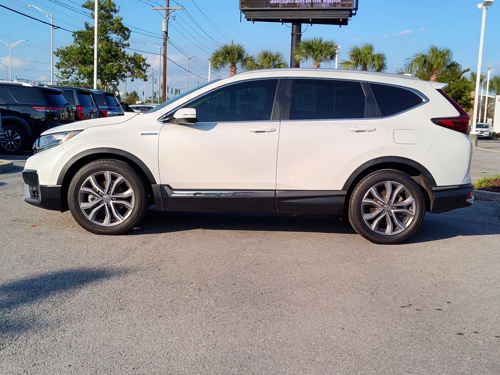 2022 Honda CR-V Hybrid Touring photo 3