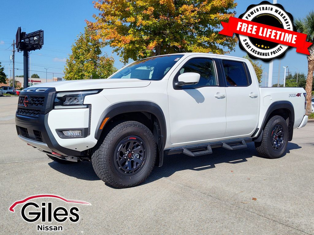 2026 Nissan Frontier PRO-4X's photo