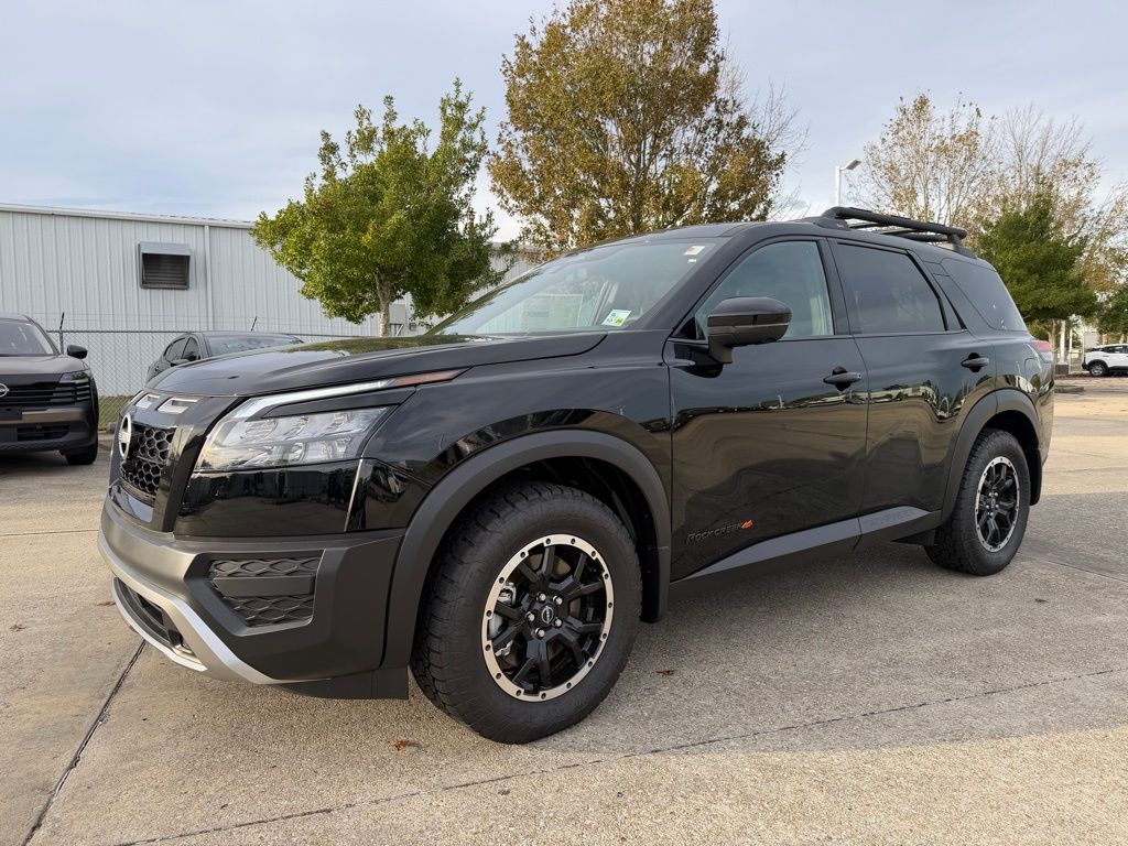 2025 Nissan Pathfinder Rock Creek's photo