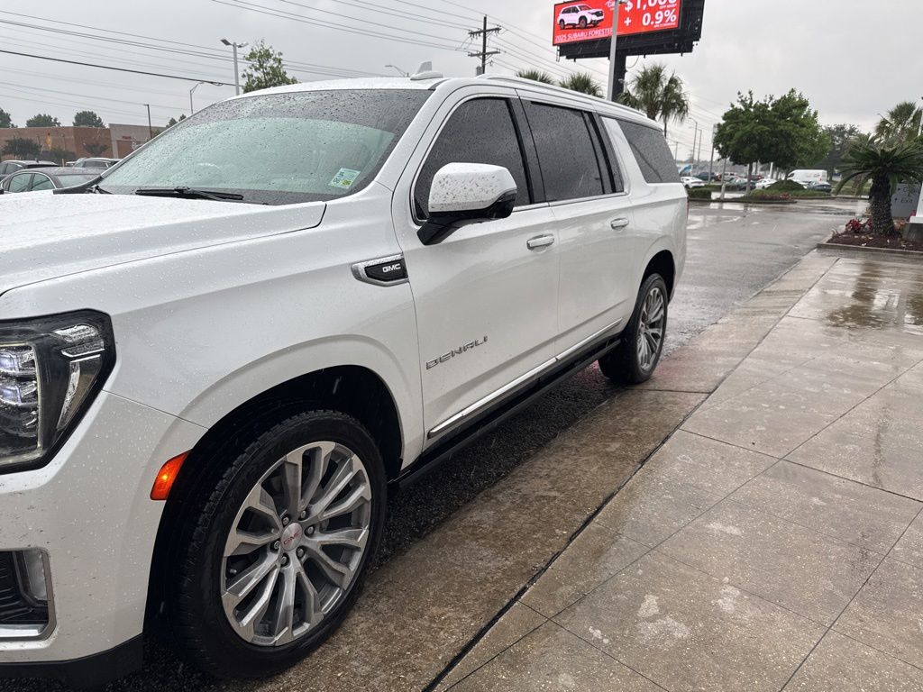 2022 GMC Yukon XL