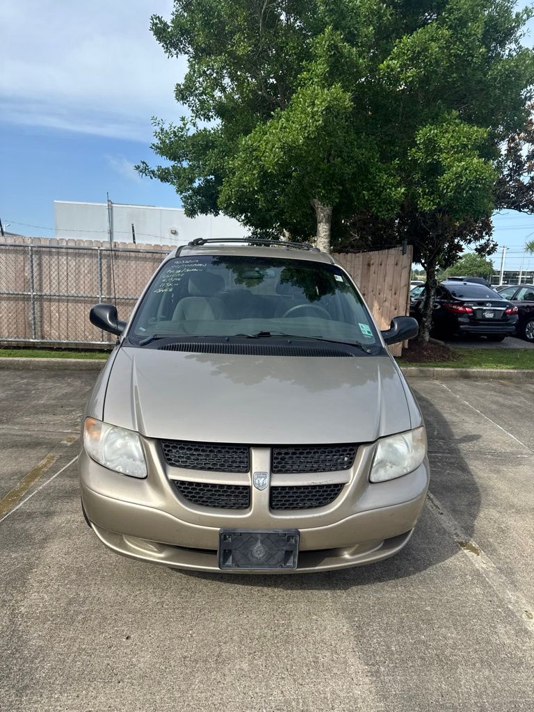Used 2002 Dodge Caravan SPORT with VIN 1B4GP45352B660592 for sale in Lafayette, LA