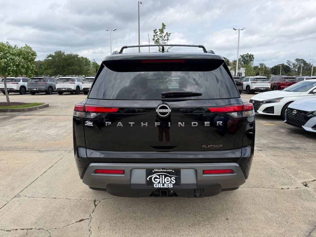 New 2026 Nissan Pathfinder Platinum SUV