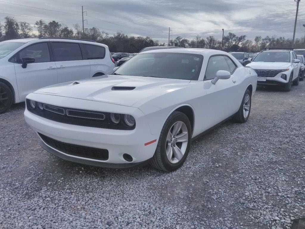 2023 Dodge Challenger SXT's photo