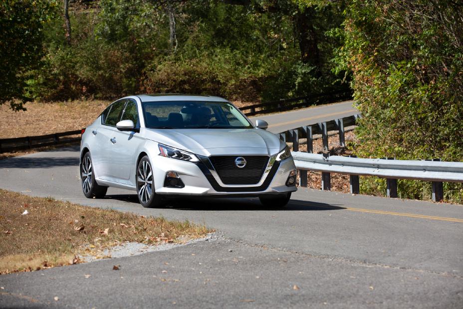 2021 nissan altima