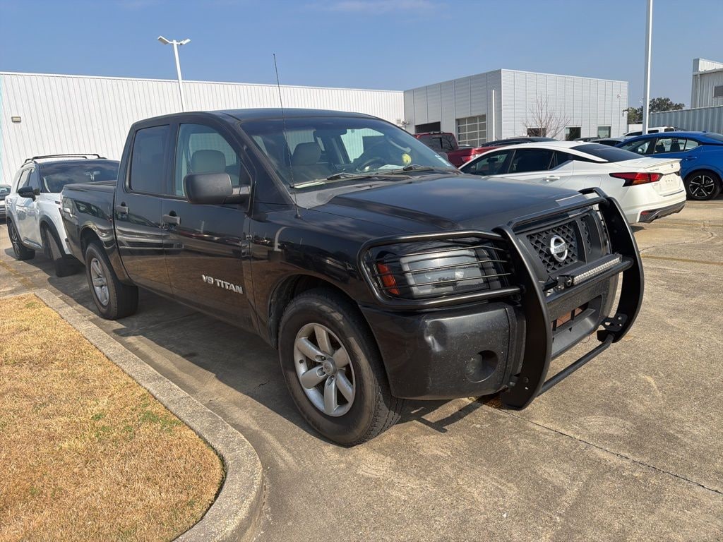 Used 2010 Nissan Titan XE Truck