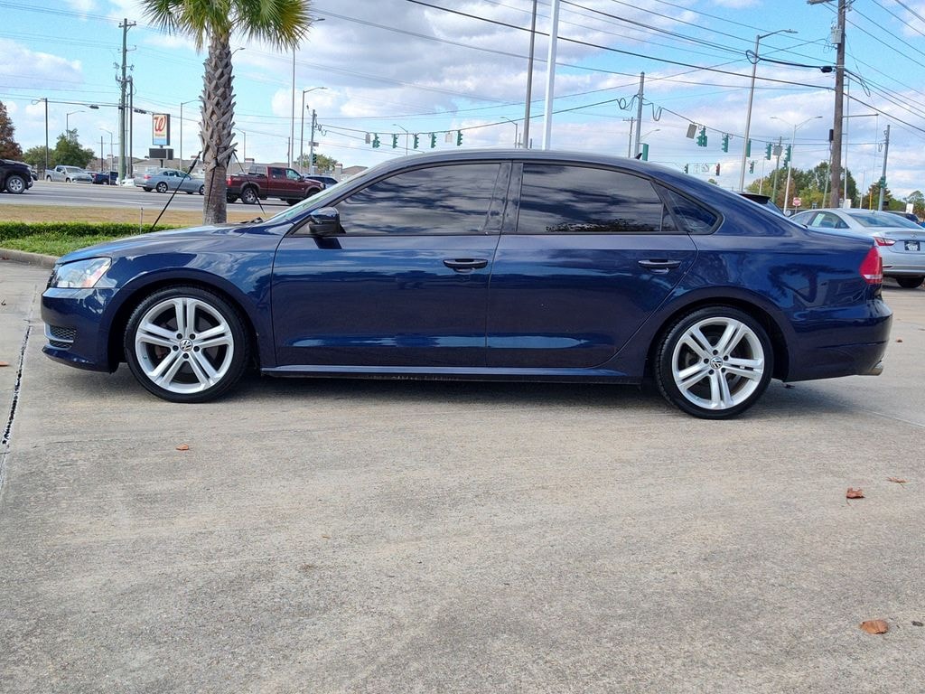 Used 2015 Volkswagen Passat 1.8T S Sedan