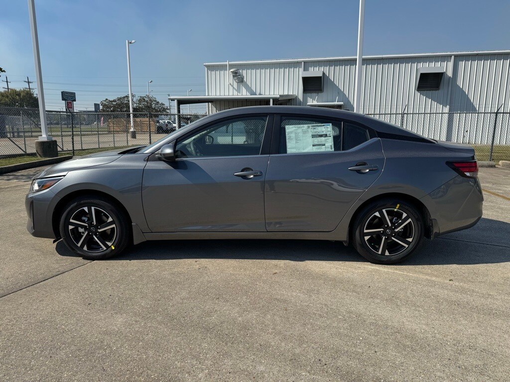 2025 Nissan Sentra SV photo 2